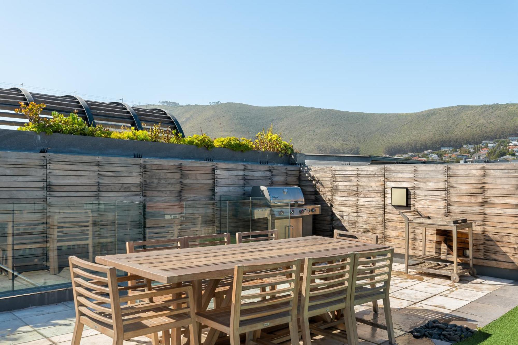 Cosmopolitan 801 Apartment Cape Town