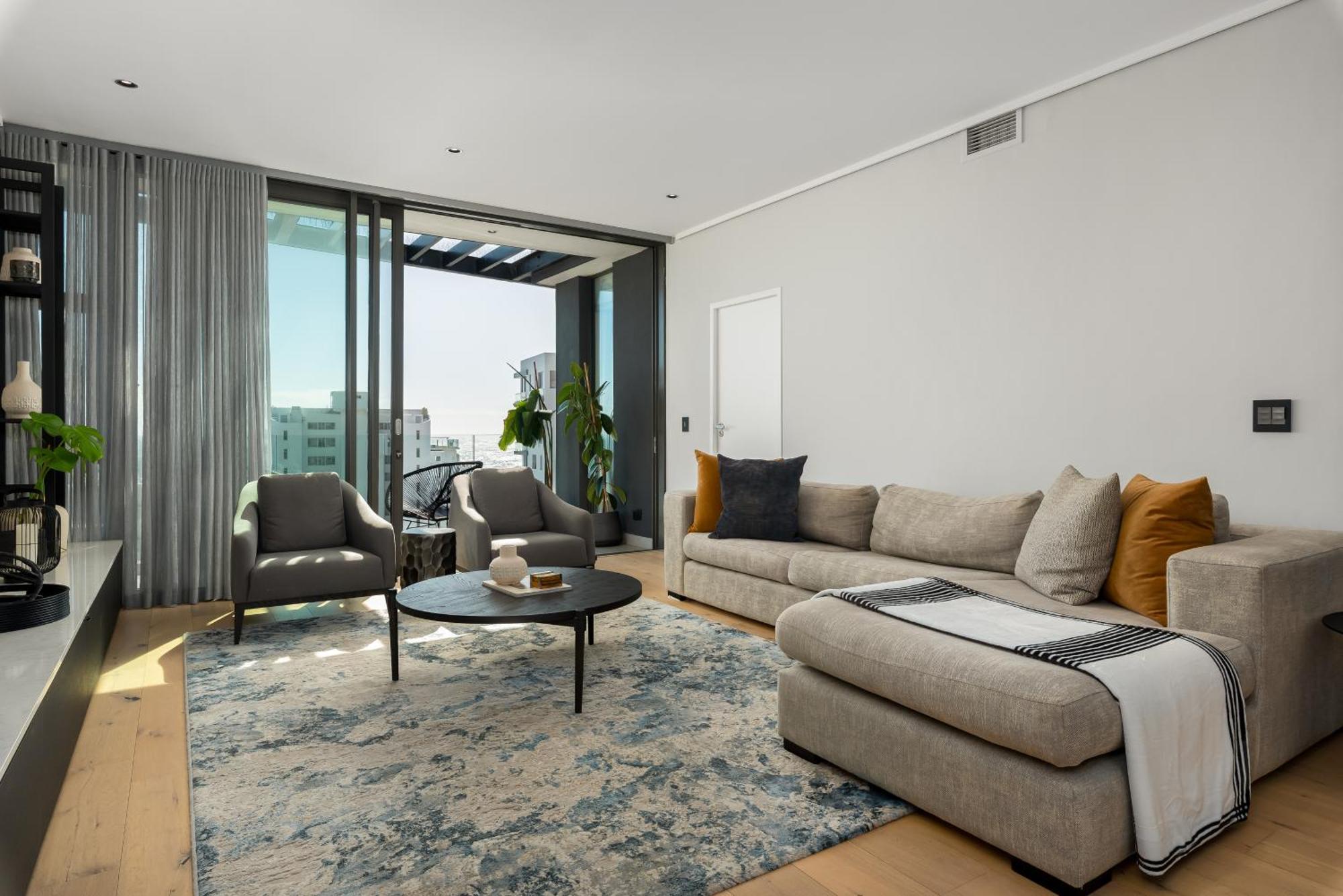 Cosmopolitan 801 Apartment Cape Town