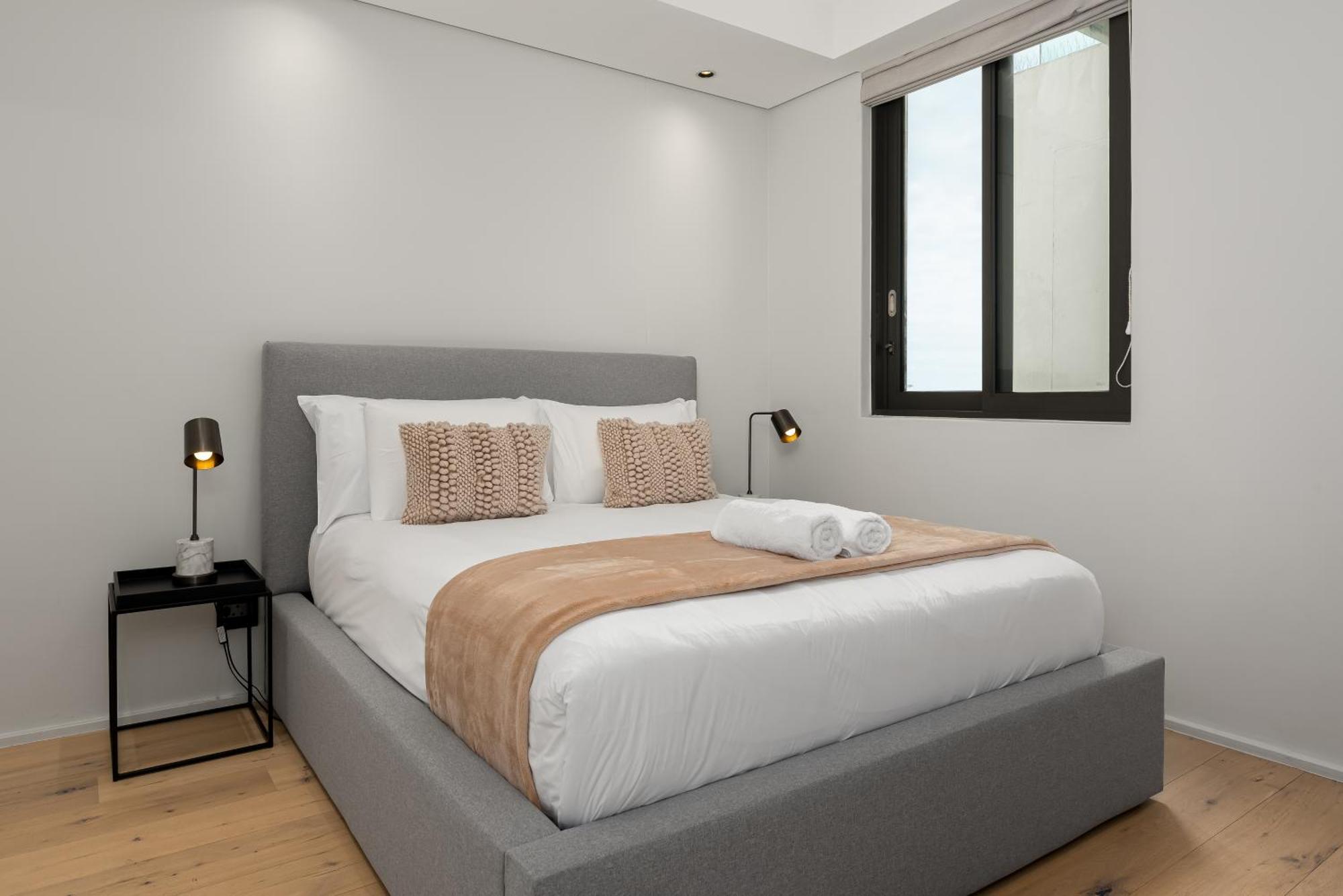 Cosmopolitan 801 Apartment