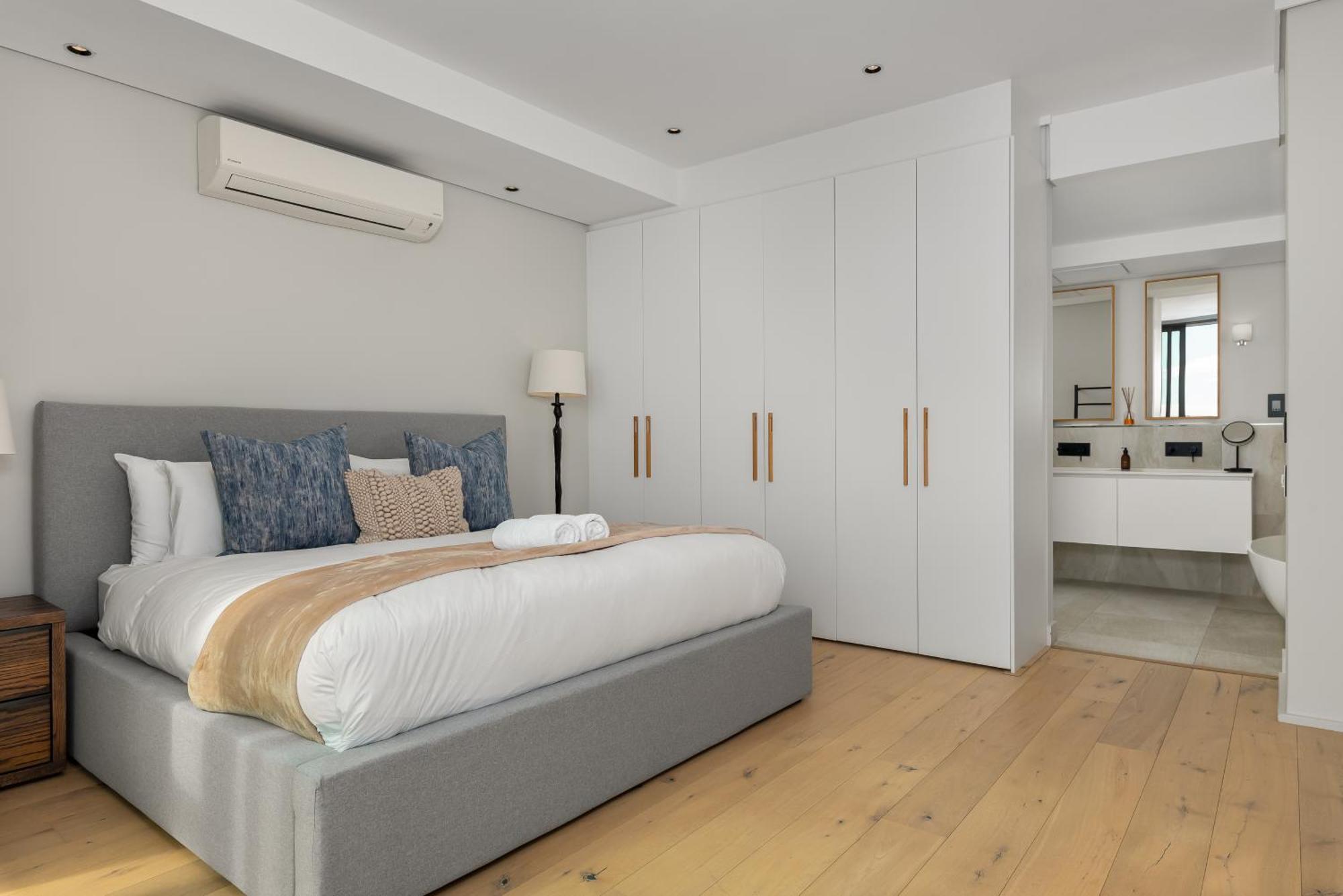 Apartment Cosmopolitan 801